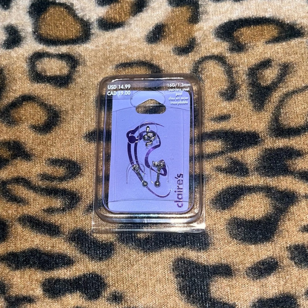 Claire's Purple Ear Piercing Set